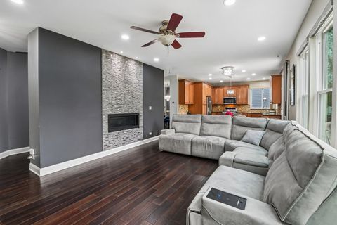 Tiny photo for 612 E Delgado Drive, Palatine, IL 60074 (MLS # 12627500)