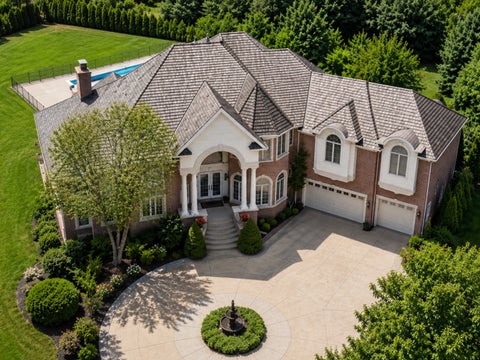 Photo of 151 Palmer Circle, Vernon Hills, IL 60061 (MLS # 12713894)
