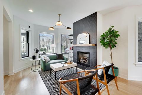 Tiny photo for 2712 N Francisco Avenue, Chicago, IL 60647 (MLS # 12616985)