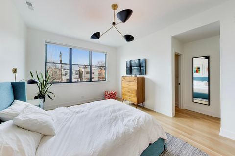 Tiny photo for 2712 N Francisco Avenue, Chicago, IL 60647 (MLS # 12616985)