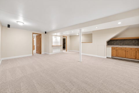 Tiny photo for 929 Alton Court, Winthrop Harbor, IL 60096 (MLS # 12722204)