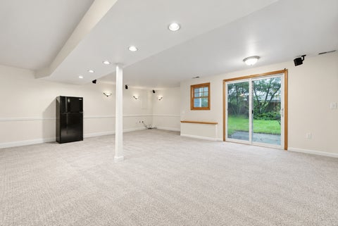 Tiny photo for 929 Alton Court, Winthrop Harbor, IL 60096 (MLS # 12722204)