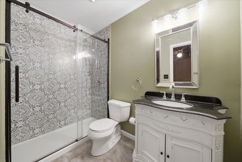 Tiny photo for 929 Alton Court, Winthrop Harbor, IL 60096 (MLS # 12722204)
