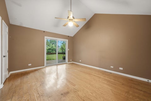 Tiny photo for 929 Alton Court, Winthrop Harbor, IL 60096 (MLS # 12722204)