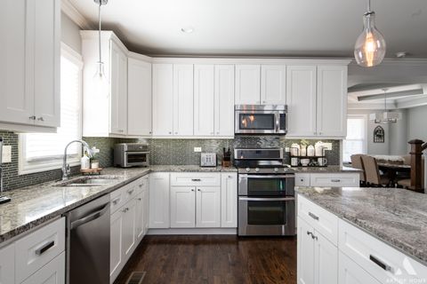 Tiny photo for 11021 S Washtenaw Avenue, Chicago, IL 60655 (MLS # 12569654)