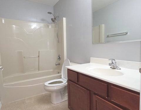 Tiny photo for 385 Bluegrass Parkway, Oswego, IL 60543 (MLS # 12674445)
