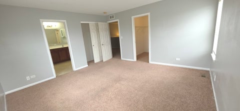 Tiny photo for 385 Bluegrass Parkway, Oswego, IL 60543 (MLS # 12674445)