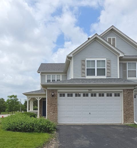 Tiny photo for 385 Bluegrass Parkway, Oswego, IL 60543 (MLS # 12674445)
