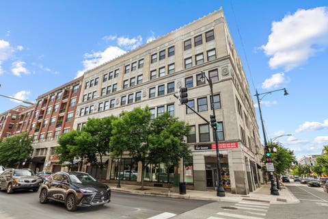 Photo of 3150 N Sheffield Avenue #604, Chicago, IL 60657 (MLS # 12717461)