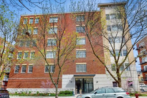 2320 W Saint Paul Avenue 204 Chicago IL 60647