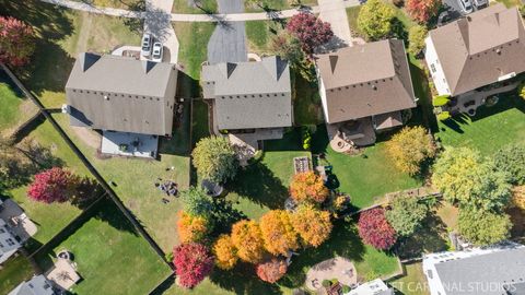 Tiny photo for 633 Mansfield Way, Oswego, IL 60543 (MLS # 12469087)