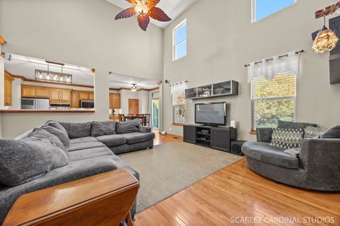 Tiny photo for 633 Mansfield Way, Oswego, IL 60543 (MLS # 12469087)