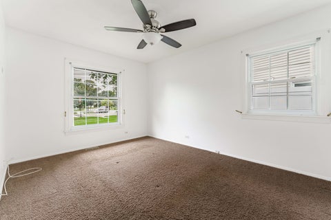 Tiny photo for 212 Wellington Avenue, Elk Grove Village, IL 60007 (MLS # 12784270)