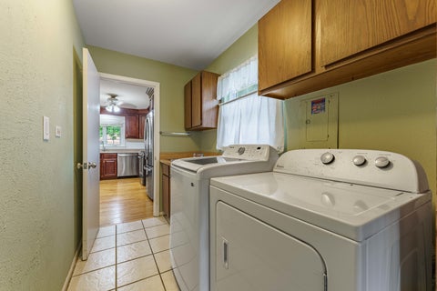 Tiny photo for 212 Wellington Avenue, Elk Grove Village, IL 60007 (MLS # 12784270)