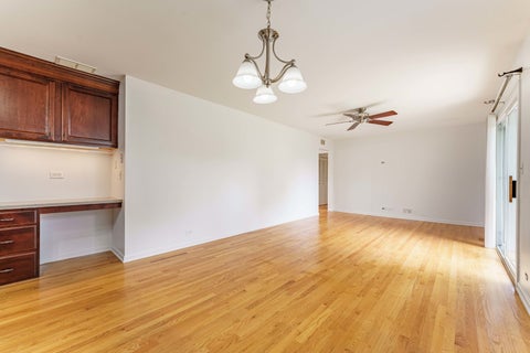 Tiny photo for 212 Wellington Avenue, Elk Grove Village, IL 60007 (MLS # 12784270)