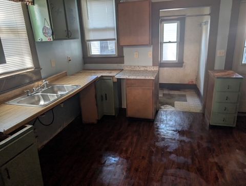 Tiny photo for 2608 SHELBY Avenue, Mattoon, IL 61938 (MLS # 12675944)