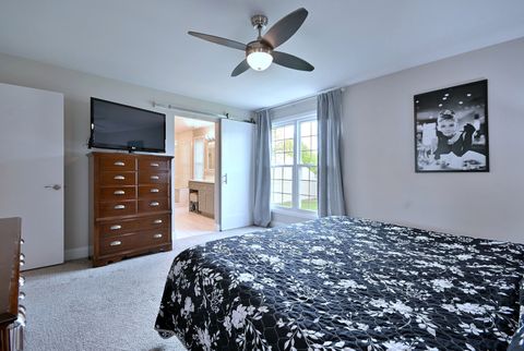 Tiny photo for 1475 Garnet Circle, Hoffman Estates, IL 60192 (MLS # 12640692)