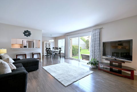 Tiny photo for 1475 Garnet Circle, Hoffman Estates, IL 60192 (MLS # 12640692)