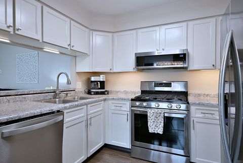 Tiny photo for 1475 Garnet Circle, Hoffman Estates, IL 60192 (MLS # 12640692)