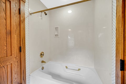 Tiny photo for 27250 N Meadowoods Lane, Mettawa, IL 60048 (MLS # 12757884)
