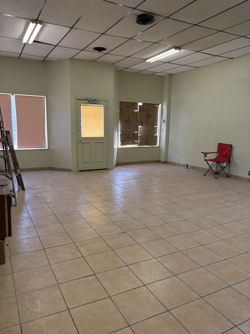 2104 S California Avenue