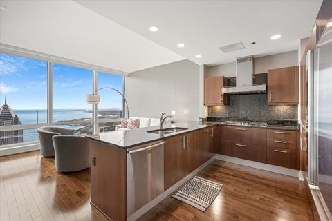 Tiny photo for 401 N Wabash Avenue #69F, Chicago, IL 60611 (MLS # 12501539)