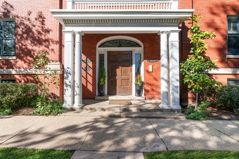 Tiny photo for 419 Lee Street #2W, Evanston, IL 60202 (MLS # 12765310)