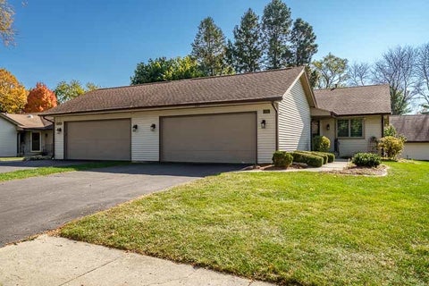 Photo of 5721 Elaine Drive #B, Rockford, IL 61108 (MLS # 12797039)