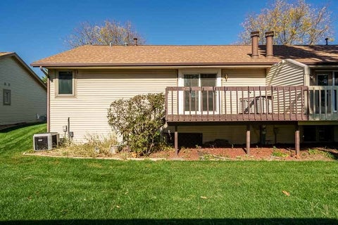 Tiny photo for 5721 Elaine Drive #B, Rockford, IL 61108 (MLS # 12797039)