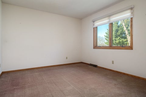 Tiny photo for 5721 Elaine Drive #B, Rockford, IL 61108 (MLS # 12797039)