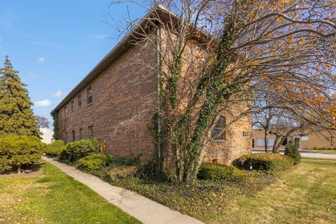 Photo of 5700 Saint Charles Road, Berkeley, IL 60163 (MLS # 12516692)