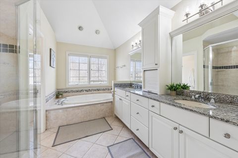 Tiny photo for 321 N Kenilworth Avenue, Glen Ellyn, IL 60137 (MLS # 12569638)