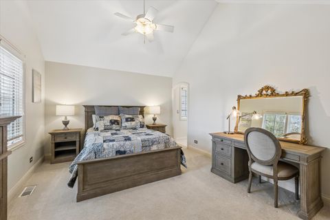 Tiny photo for 321 N Kenilworth Avenue, Glen Ellyn, IL 60137 (MLS # 12569638)