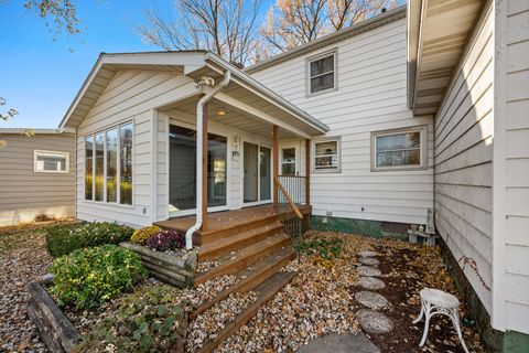 Tiny photo for Sycamore, IL 60178 (MLS # 12497868)