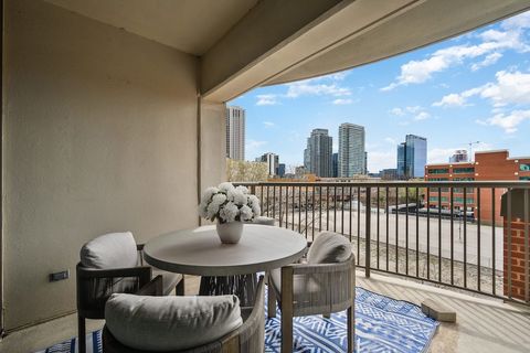 Tiny photo for 501 N Clinton Street #503, Chicago, IL 60654 (MLS # 12619690)