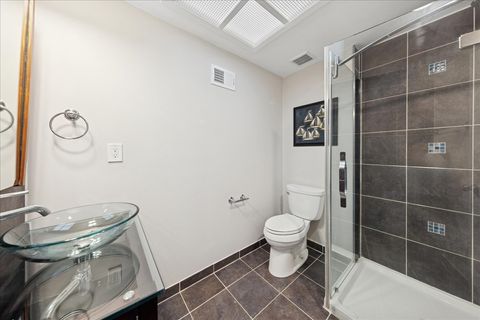Tiny photo for 5811 Longview Drive, Countryside, IL 60525 (MLS # 12396909)