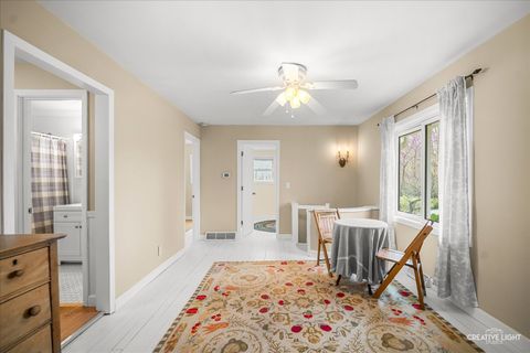 Tiny photo for 6110 Hilly Way, Oakwood Hills, IL 60013 (MLS # 12618594)