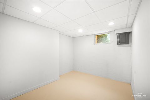 Tiny photo for 6110 Hilly Way, Oakwood Hills, IL 60013 (MLS # 12618594)