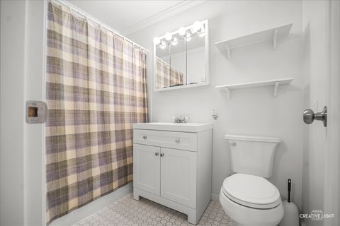 Tiny photo for 6110 Hilly Way, Oakwood Hills, IL 60013 (MLS # 12618594)