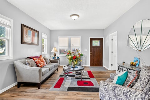 Tiny photo for 823 Pershing Boulevard, Clinton, IA 52732 (MLS # 12746551)