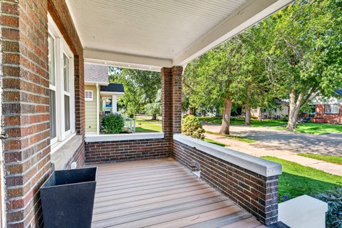 Tiny photo for 823 Pershing Boulevard, Clinton, IA 52732 (MLS # 12746551)