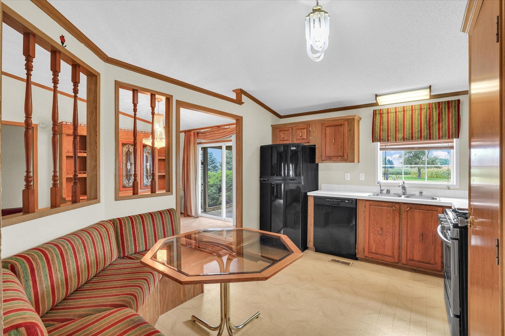 425 County Road 1575 E