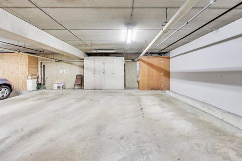 Tiny photo for 502 Redondo Drive #205, Downers Grove, IL 60516 (MLS # 12492295)