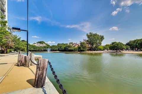 Tiny photo for 2015 S Finley Road #512, Lombard, IL 60148 (MLS # 12712843)
