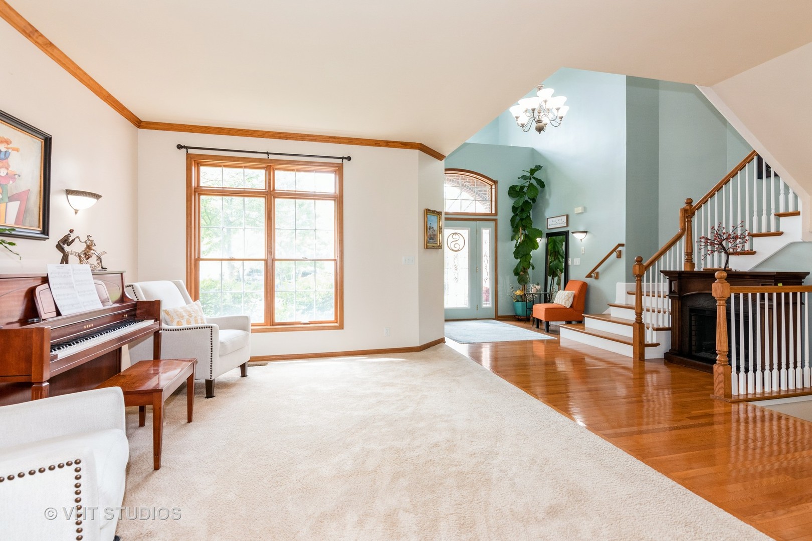 38W424 Berquist Drive