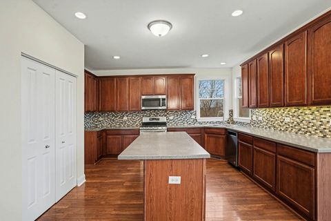 Tiny photo for 26613 Silverleaf Drive, Plainfield, IL 60585 (MLS # 12633112)