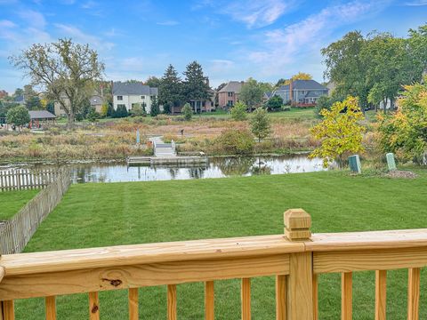Tiny photo for 127 Hidden View Drive, Westmont, IL 60559 (MLS # 12463576)