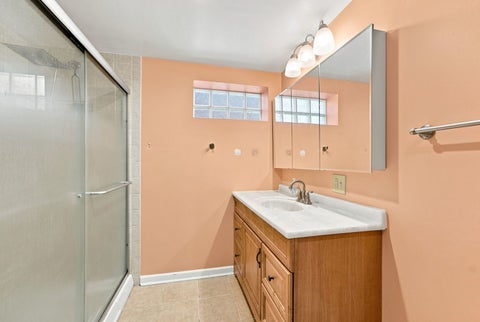 Tiny photo for 2325 Western Avenue, Davenport, IA 52803 (MLS # 12735745)