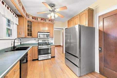 Tiny photo for 2325 Western Avenue, Davenport, IA 52803 (MLS # 12735745)