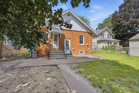 Tiny photo for 2325 Western Avenue, Davenport, IA 52803 (MLS # 12735745)